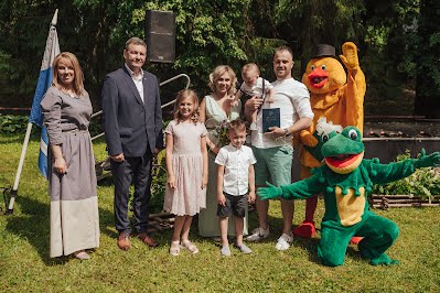 https://photos.app.goo.gl/gCY98QCMoKbJkAnv6